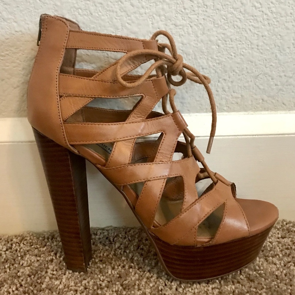 Steve Madden summery heels